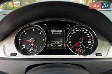 Универсал Volkswagen Passat Alltrack 2013 в 