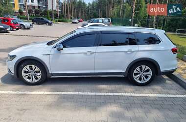 Универсал Volkswagen Passat Alltrack 2017 в 