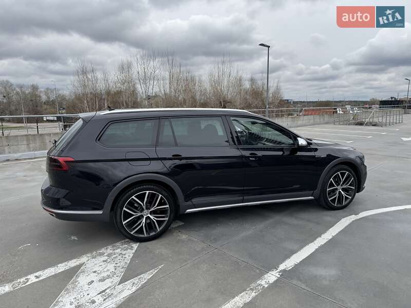 Универсал Volkswagen Passat Alltrack 2019 в Киеве фото 32 Универсал Volkswagen Passat Alltrack 2019 в Киеве
