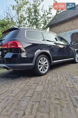 Універсал Volkswagen Passat Alltrack 2014 в Львові