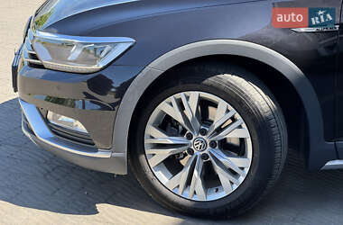 Универсал Volkswagen Passat Alltrack 2018 в 