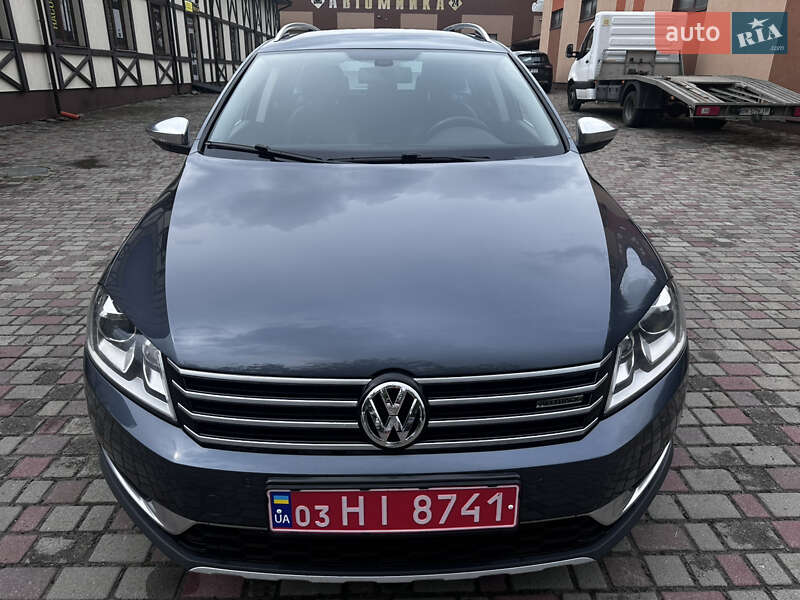 Универсал Volkswagen Passat Alltrack 2014 в Ровно