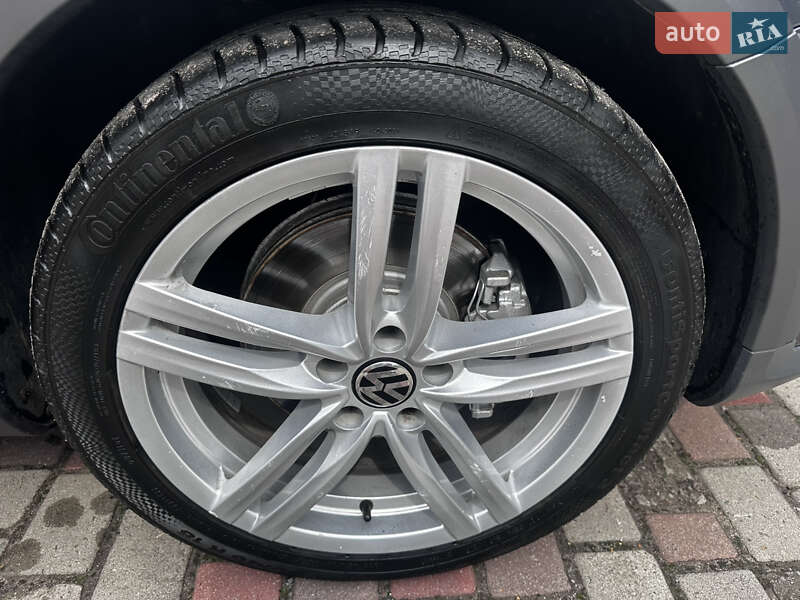 Универсал Volkswagen Passat Alltrack 2014 в Ровно