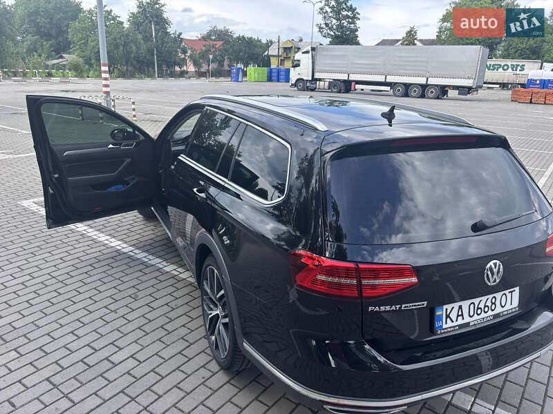 Универсал Volkswagen Passat Alltrack 2019 в Ивано-Франковске