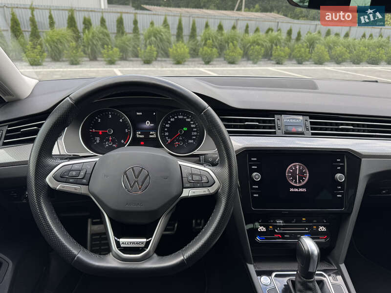 Универсал Volkswagen Passat Alltrack 2020 в Луцке