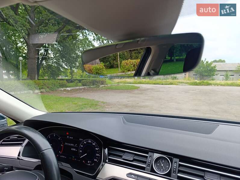 Универсал Volkswagen Passat Alltrack 2019 в Луцке