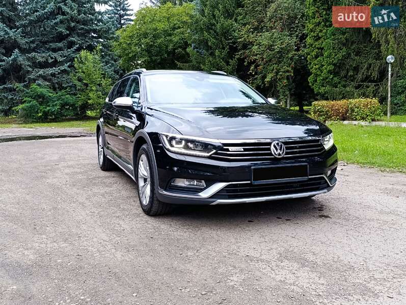 Универсал Volkswagen Passat Alltrack 2019 в Луцке