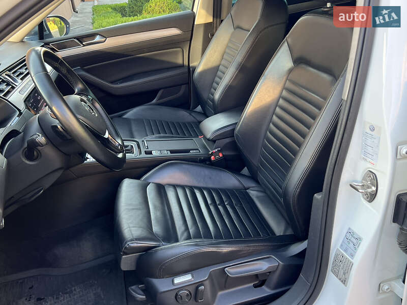 Універсал Volkswagen Passat Alltrack 2018 в Дніпрі