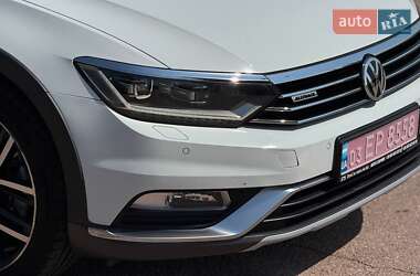 Универсал Volkswagen Passat Alltrack 2018 в 