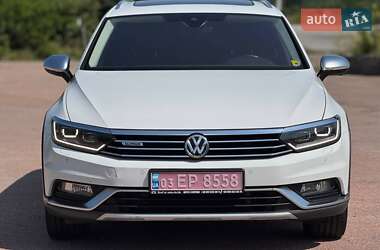 Универсал Volkswagen Passat Alltrack 2018 в 