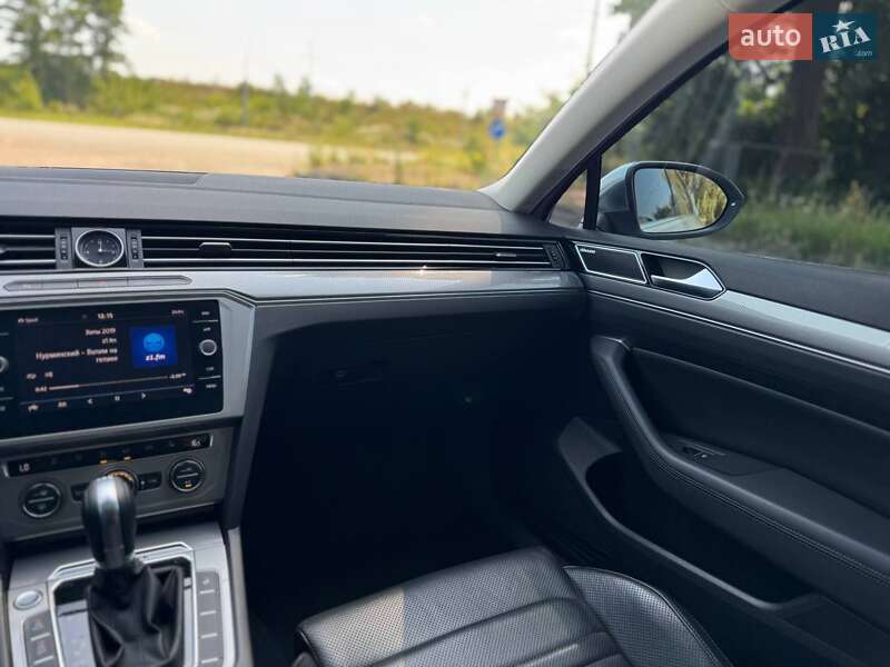 Универсал Volkswagen Passat Alltrack 2018 в Бердичеве