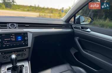 Универсал Volkswagen Passat Alltrack 2018 в 