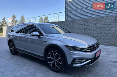 Універсал Volkswagen Passat Alltrack 2021 в Луцьку