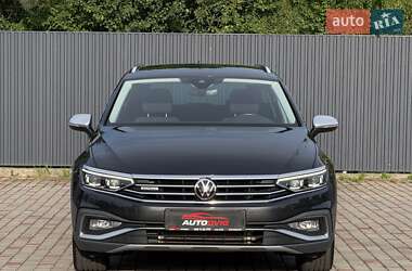 Універсал Volkswagen Passat Alltrack 2020 в 