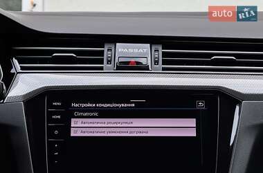 Універсал Volkswagen Passat Alltrack 2020 в 