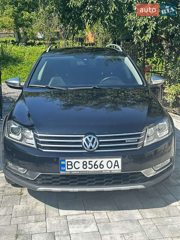 Volkswagen Passat Alltrack 2012
