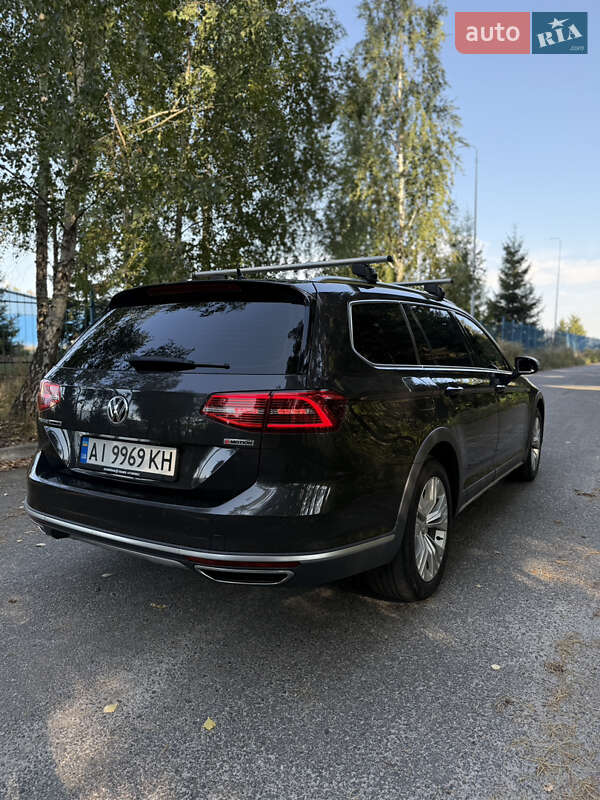 Универсал Volkswagen Passat Alltrack 2018 в Буче