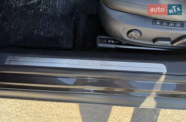 Универсал Volkswagen Passat Alltrack 2013 в 