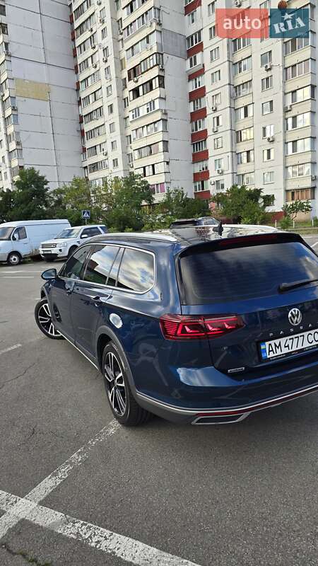 Универсал Volkswagen Passat Alltrack 2019 в Киеве