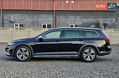 Универсал Volkswagen Passat Alltrack 2021 в 