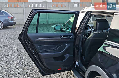 Универсал Volkswagen Passat Alltrack 2021 в 