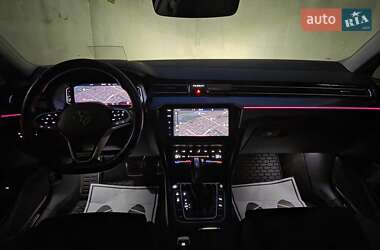 Универсал Volkswagen Passat Alltrack 2021 в 