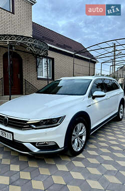 Универсал Volkswagen Passat Alltrack 2017 в Благовещенском