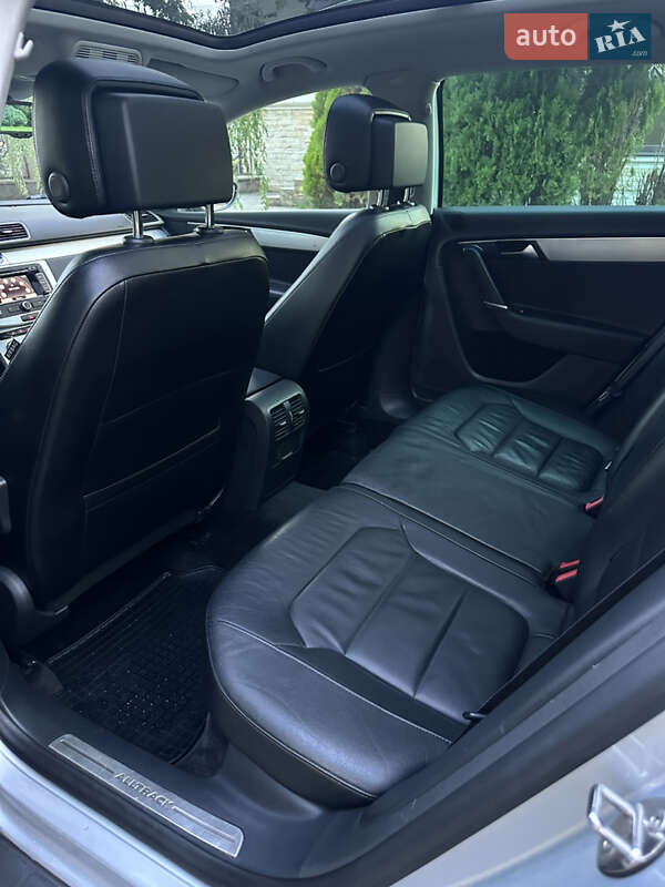 Универсал Volkswagen Passat Alltrack 2013 в Сарнах
