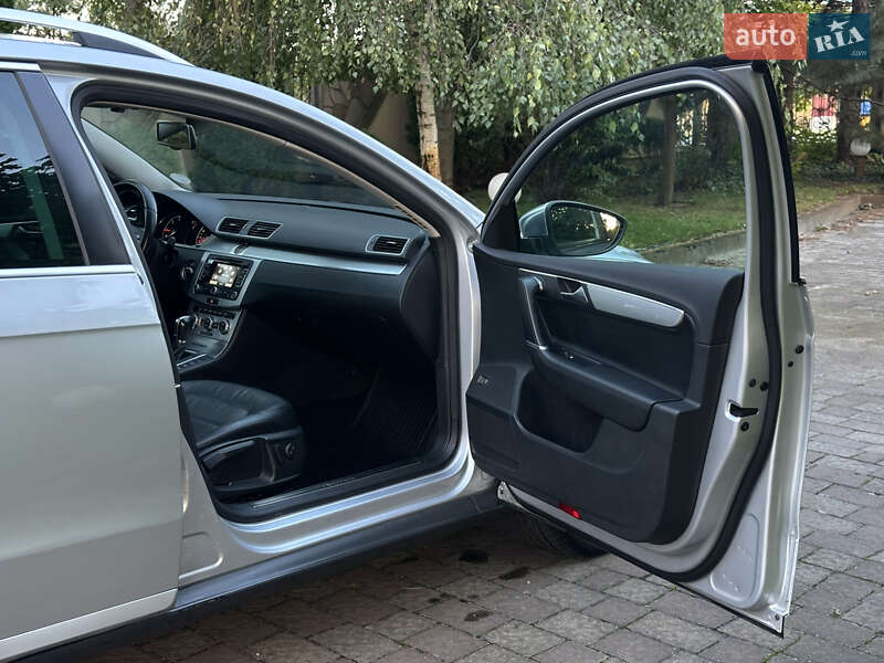 Универсал Volkswagen Passat Alltrack 2013 в Сарнах