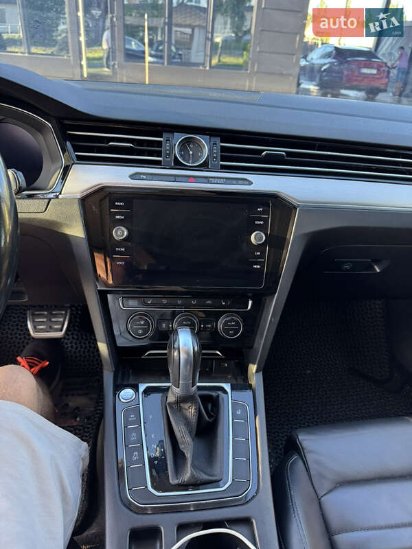 Универсал Volkswagen Passat Alltrack 2017 в Тернополе