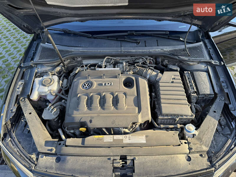 Универсал Volkswagen Passat Alltrack 2017 в Тернополе