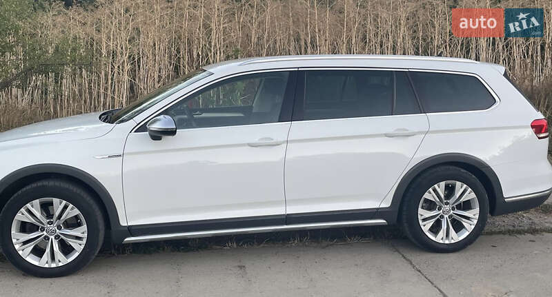 Универсал Volkswagen Passat Alltrack 2016 в Подольске