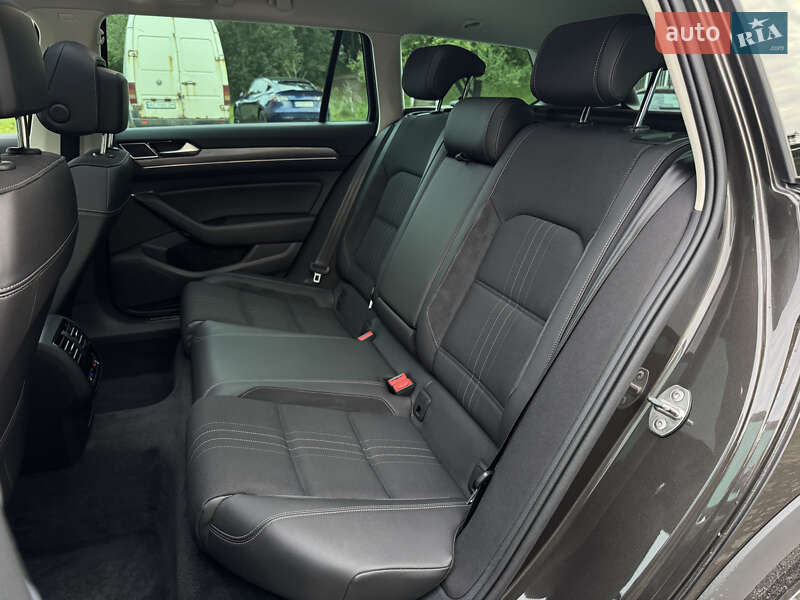 Универсал Volkswagen Passat Alltrack 2018 в Луцке