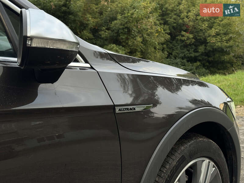 Универсал Volkswagen Passat Alltrack 2018 в Луцке