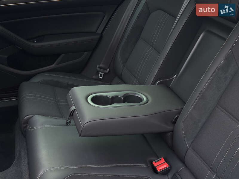 Универсал Volkswagen Passat Alltrack 2018 в Луцке