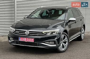 Универсал Volkswagen Passat Alltrack 2020 в 