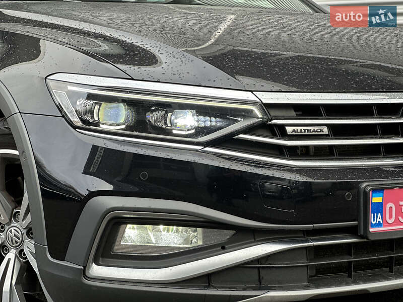 Универсал Volkswagen Passat Alltrack 2020 в Ровно