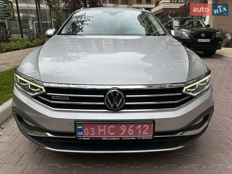 Универсал Volkswagen Passat Alltrack 2020 в Киеве фото 9 Универсал Volkswagen Passat Alltrack 2020 в Киеве
