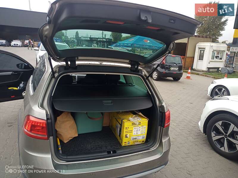 Універсал Volkswagen Passat Alltrack 2012 в Вишневому