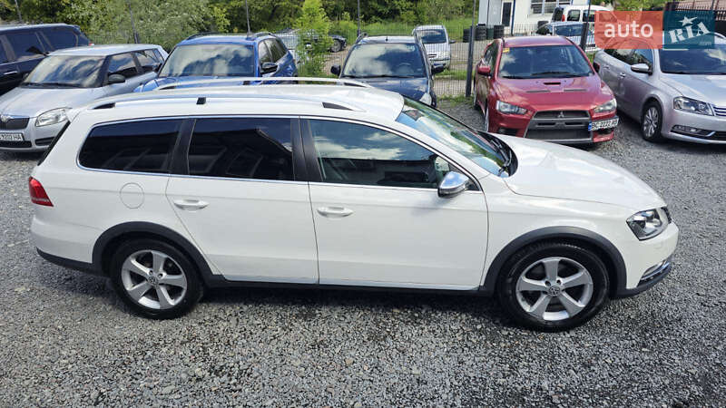 Универсал Volkswagen Passat Alltrack 2012 в Львове