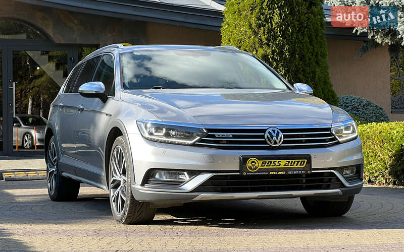 Універсал Volkswagen Passat Alltrack 2019 в Львові