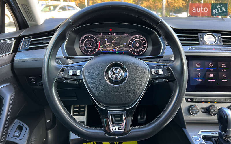 Універсал Volkswagen Passat Alltrack 2019 в Львові