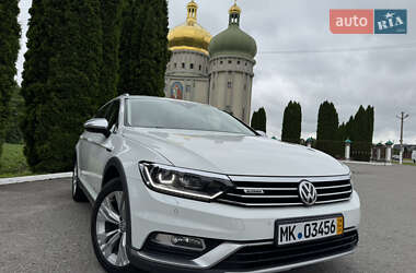 Універсал Volkswagen Passat Alltrack 2018 в 