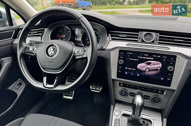 Універсал Volkswagen Passat Alltrack 2018 в 