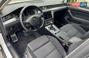 Універсал Volkswagen Passat Alltrack 2018 в 
