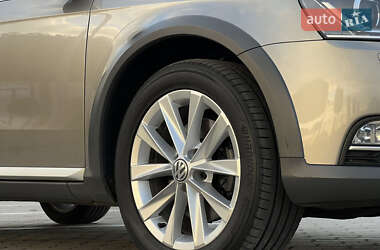 Универсал Volkswagen Passat Alltrack 2014 в 