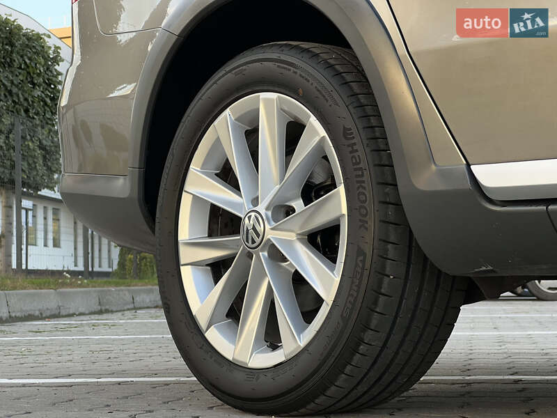 Универсал Volkswagen Passat Alltrack 2014 в Радивилове