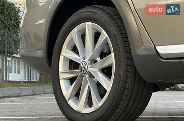 Универсал Volkswagen Passat Alltrack 2014 в 