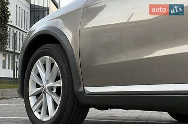 Универсал Volkswagen Passat Alltrack 2014 в 