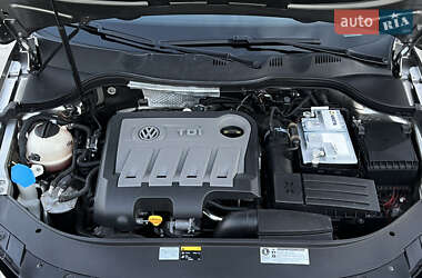 Универсал Volkswagen Passat Alltrack 2014 в 